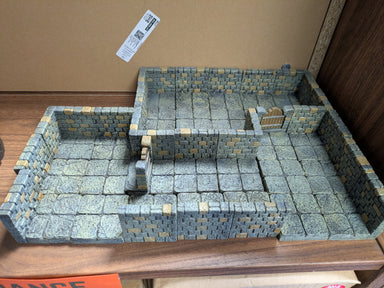 Dwarven Forge | Painted Dungeon Terrain | 28mm Plastic Terrain