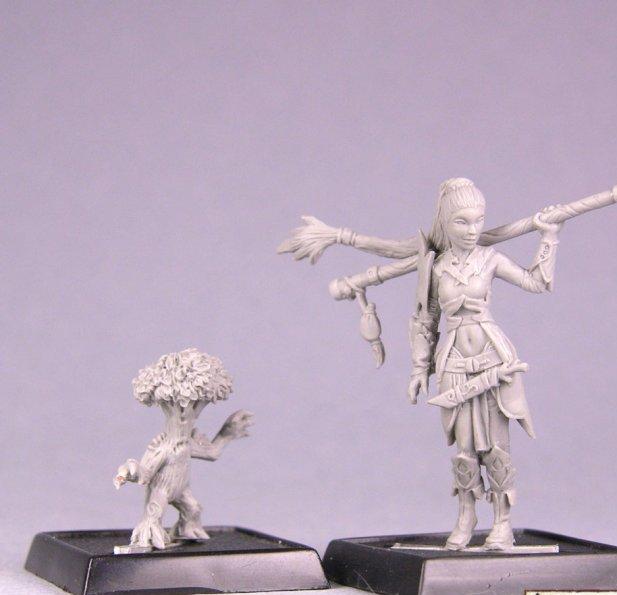 Reaper | Druid and Familiar Pathfinder | 28mm Metal Blister Pack