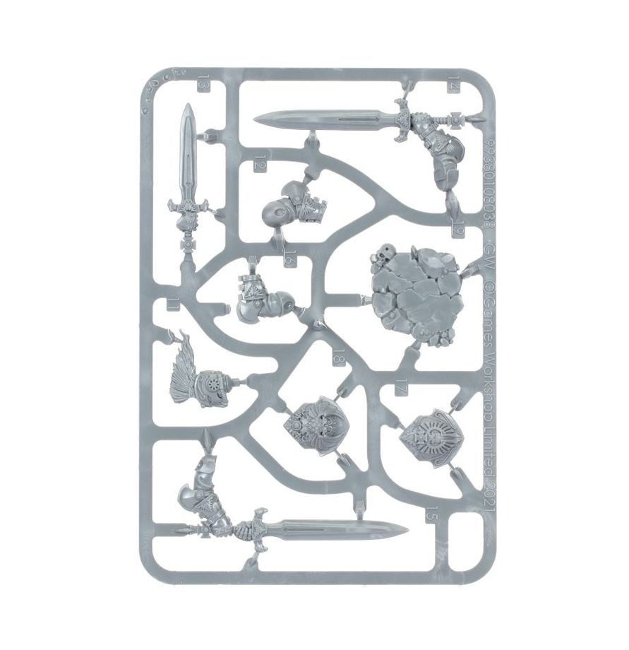 Warhammer 40,000 | Space Marines | Adeptus Custodes | Blade Captain | Plastic Character Blister