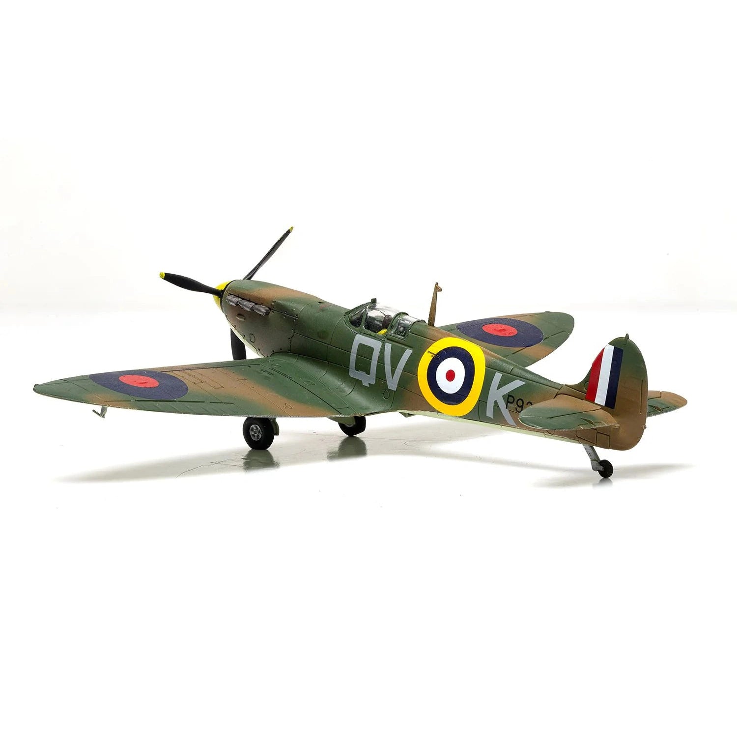 Airfix | British | Supermarine Spitfire Mk.1a | 1/72 Plastic Vehicle Kit