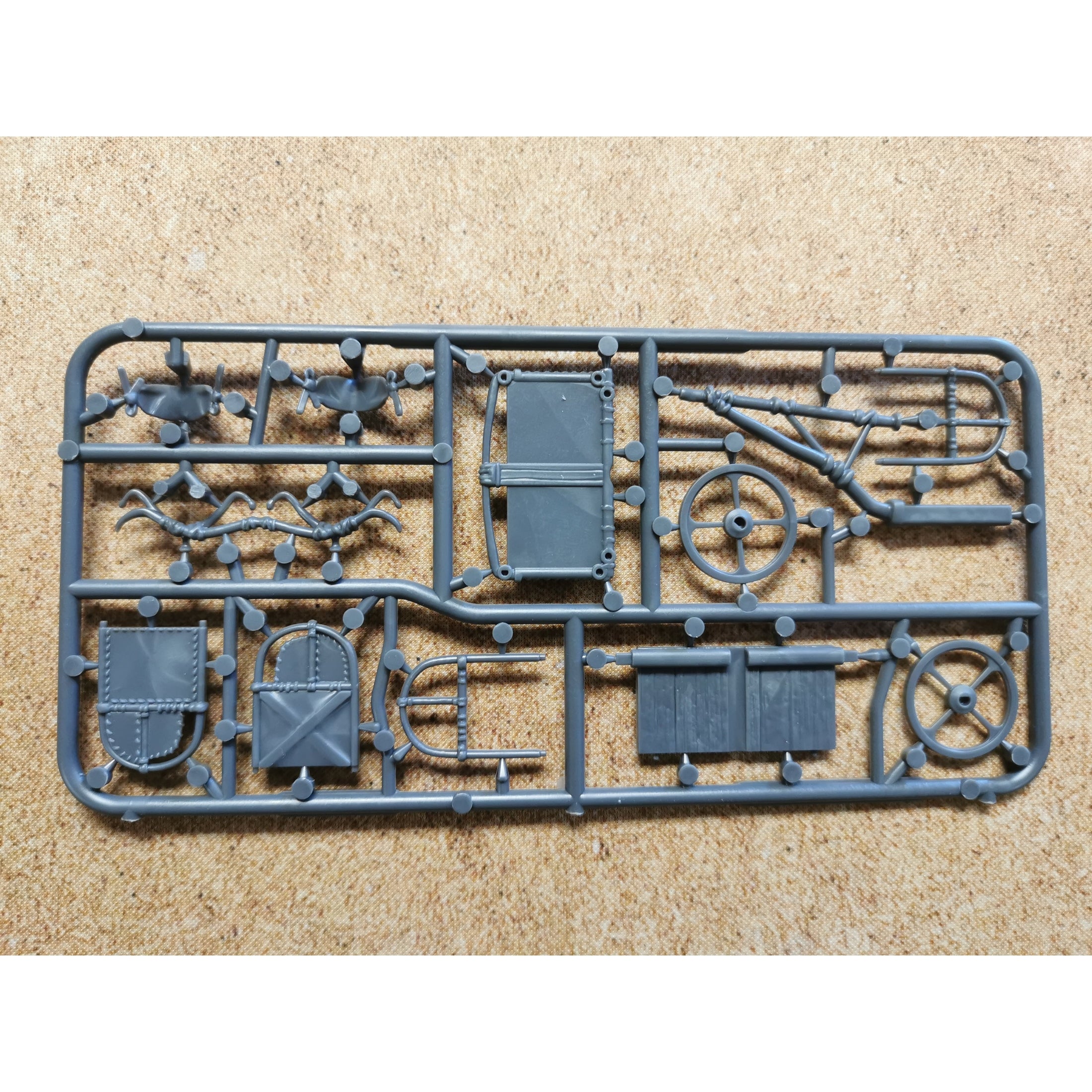 Wargames Atlantic | Chariots Bronze Age / Skeleton Warriors | 28mm Single Sprue