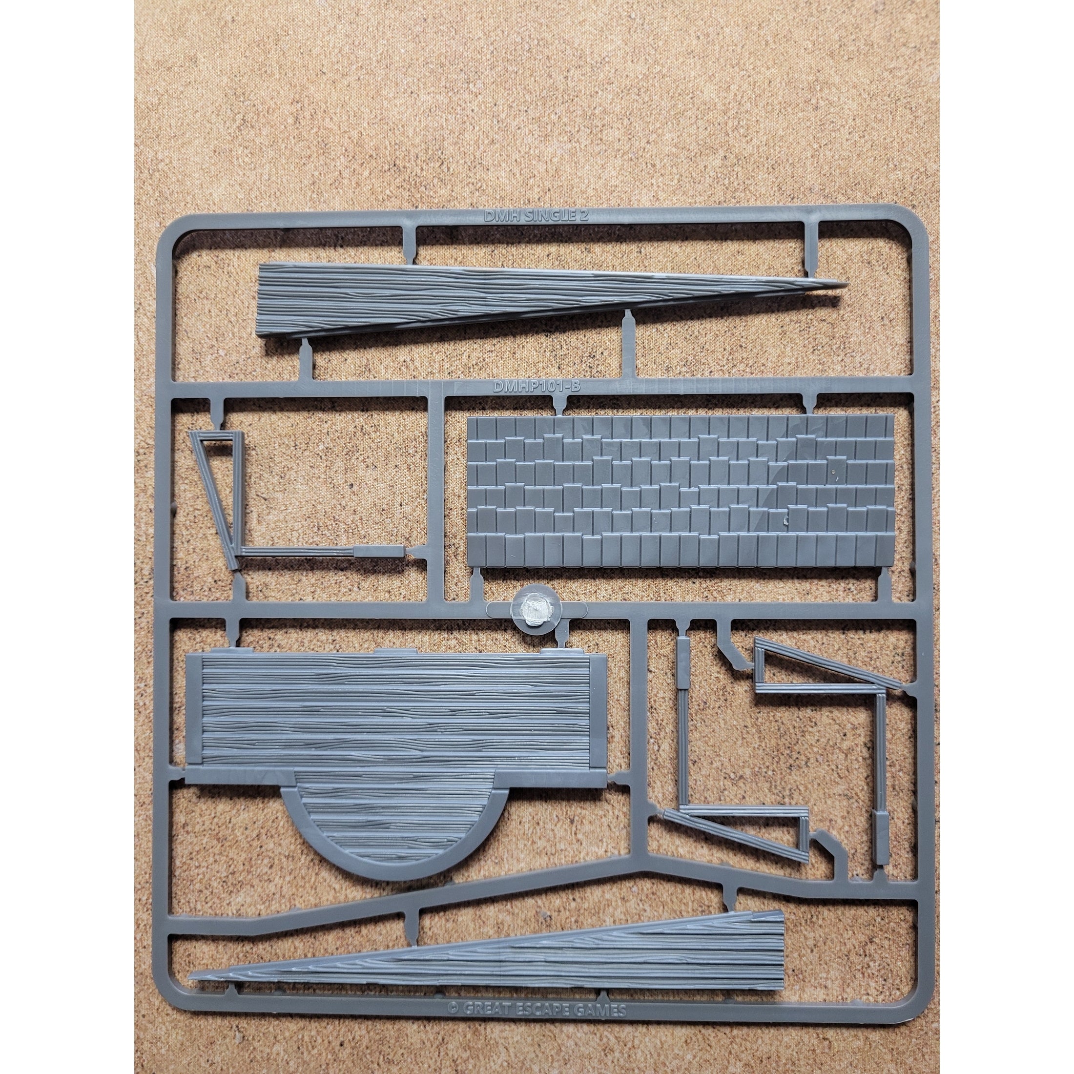 Dead Man's Hand | Single Storey Building | 28mm Plastic Terrain