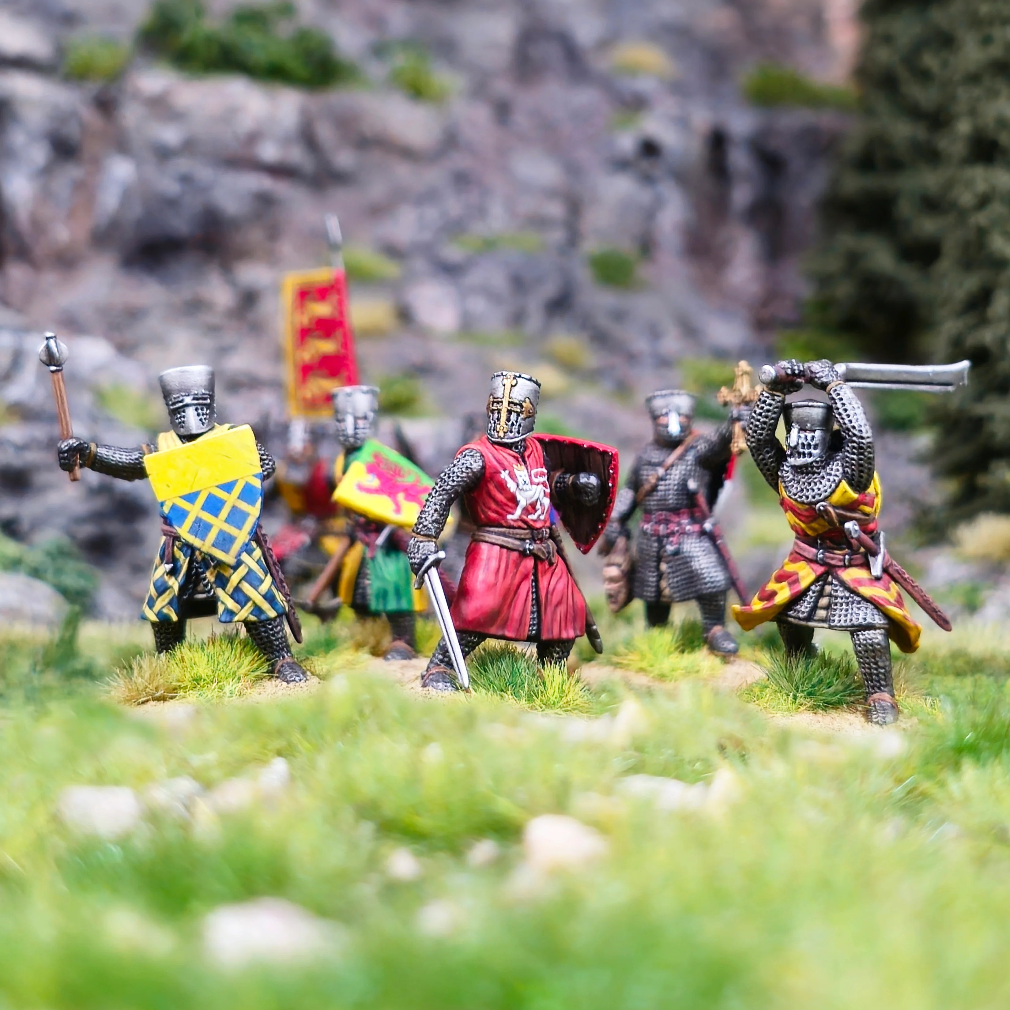 Medieval Foot Knights 32 Figs | 28mm Plastic Unit