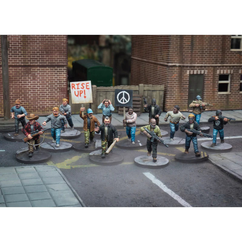 PULP | Civilians & Survivors 1 Men | 28mm Plastic Unit