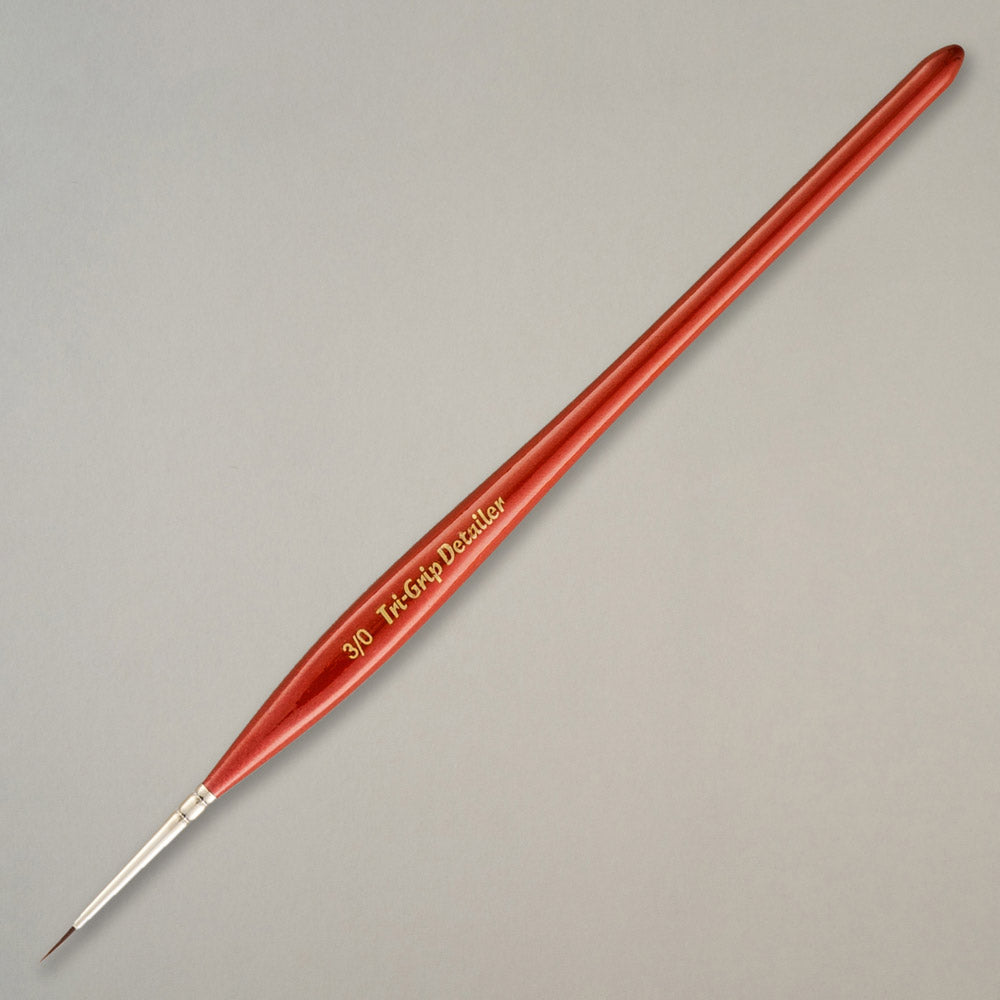 Pro Arte | Tri-Grip Detailer | Size 3/0 Miniature Brush Red handle | Paint Brush