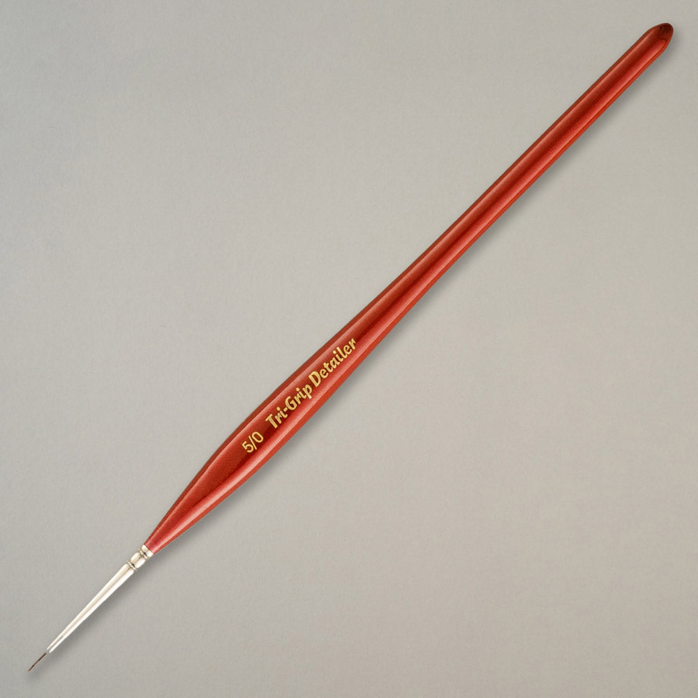 Pro Arte | Tri-Grip Detailer | Size 5/0 Miniature Brush Red handle | Paint Brush