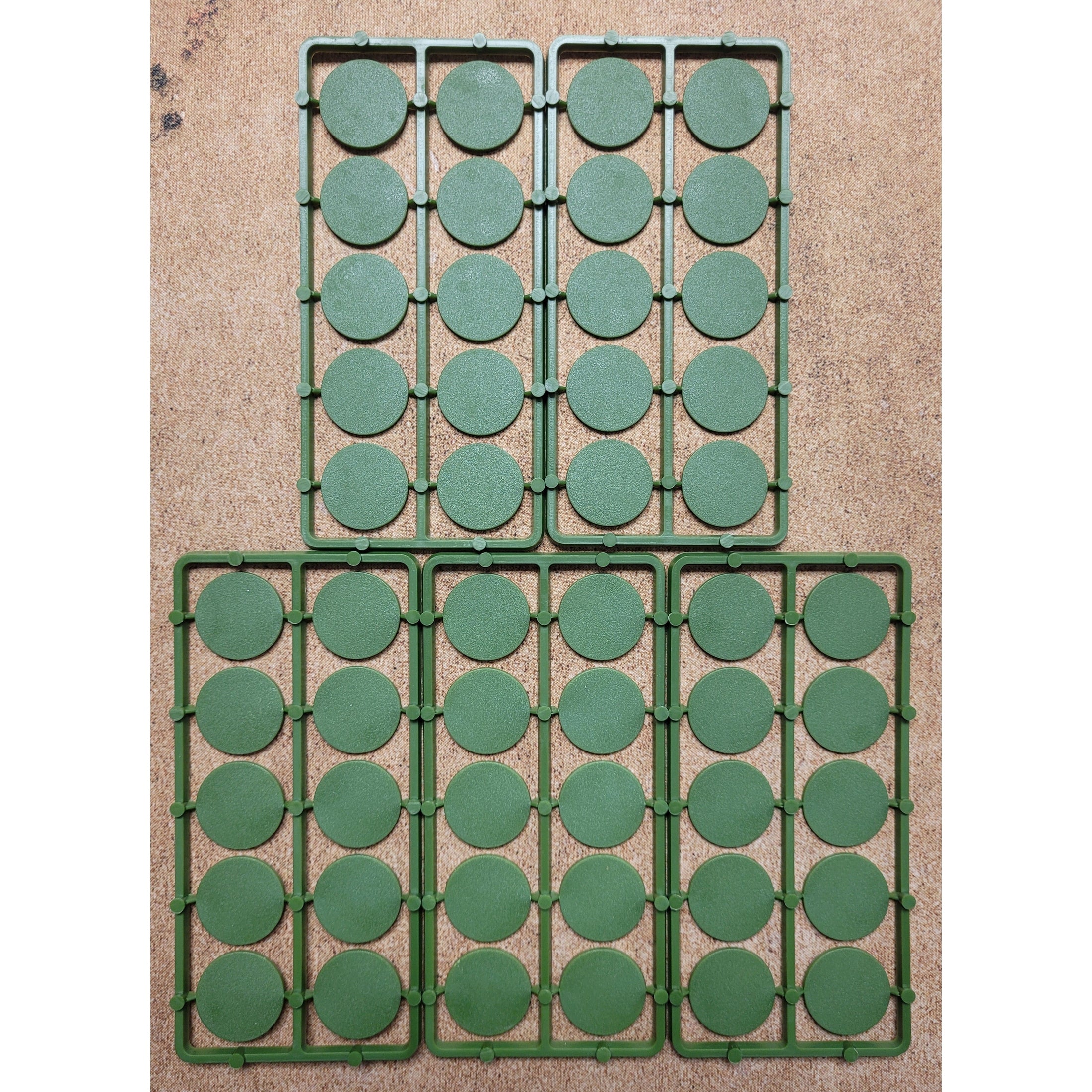 Renedra | Bases | 25mm Round Bases | Hard Plastic Bases