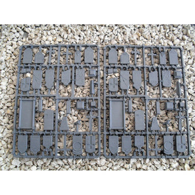 Renedra | Grave Stones and Ravens | 28mm Plastic Terrain